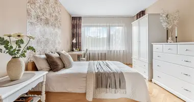 Apartamento 3 habitaciones en Vilna, Lituania