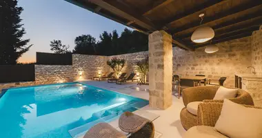 Willa w Katun Rezevici, Czarnogóra