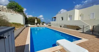 2 bedroom house in Plaka, Greece