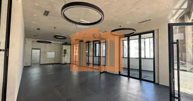 Commercial property 77 m² in Bashkia Durres, Albania