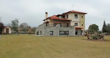 Villa 5 bedrooms in Leptokarya, Greece