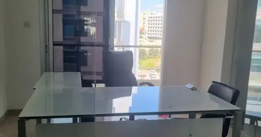 Pomieszczenie biurowe 80 m² w Limassol, Cypr