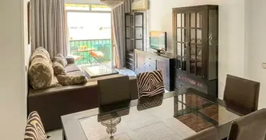 Apartamento 3 habitaciones en Dos Hermanas, Španjolska