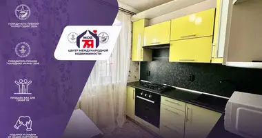 Apartamento 3 habitaciones en Slutsk, Belarús