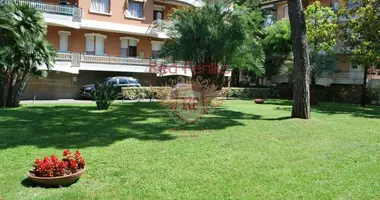 Mieszkanie 3 pokoi w Bordighera, Włochy