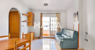 Apartamento 3 habitaciones en Torrevieja, Španjolska
