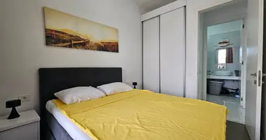 Wohnung in Becici, Montenegro