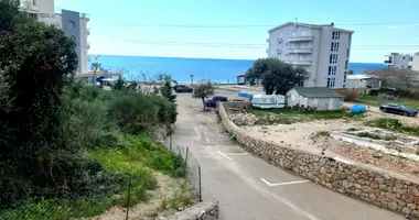 Квартира 3 спальни в Добра Вода, Черногория