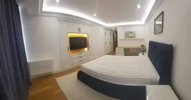 Penthouse 5 zimmer in Becici, Montenegro