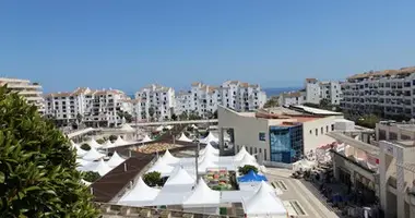 Mieszkanie 4 pokoi w Marbella, Hiszpania