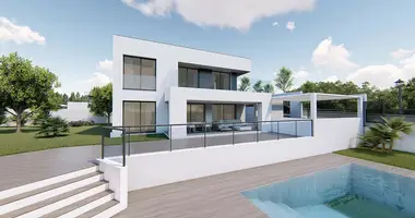 Villa 4 bedrooms in Manilva, Spain