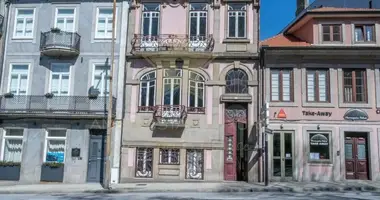 Entreprise établie 614 m² dans Porto, Portugal