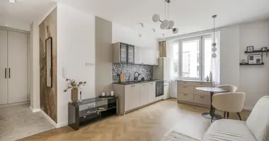 2 room apartment in Warsaw, Poland