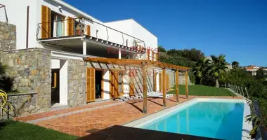 Villa 6 zimmer in Ospedaletti, Italien