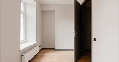 Wohnung 3 zimmer in Riga, Lettland