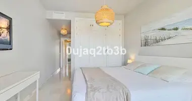 Wohnung 2 Schlafzimmer in San Pedro Alcantara, Spanien