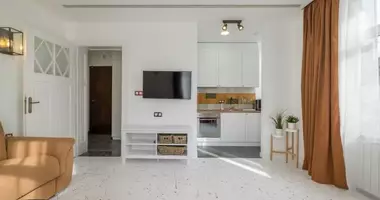 Mieszkanie 3 pokoi w Sofia