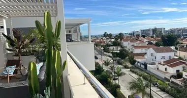 4 bedroom apartment in Dos Hermanas, Spain