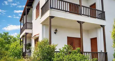 Villa 4 zimmer in Neos Marmaras, Griechenland