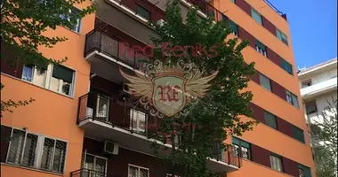 Apartamento 4 habitaciones en Roma, Italia