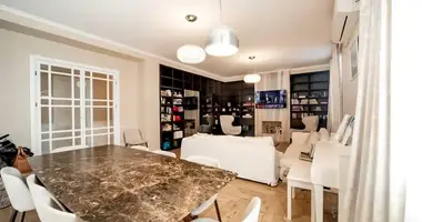 Haus 10 zimmer in Saguramo, Georgien