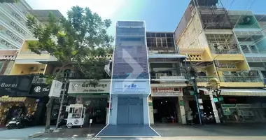 Dom 3 pokoi w Khan Daun Penh, Kambodża