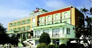 Hotel 3 000 m² in Porto Recanati, Italy