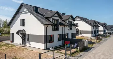 Casa 5 habitaciones en Smolice, Polonia