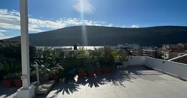 Mieszkanie 3 pokoi w Kumbor, Czarnogóra