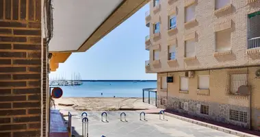 2 bedroom apartment in Torrevieja, Spain
