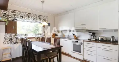 Maison 3 chambres dans Perala, Finlande