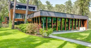 Casa 5 habitaciones en Jurmala, Letonia