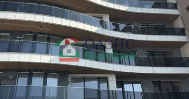 Mieszkanie 3 pokoi w Pomorie, Bułgaria