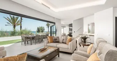 3 bedroom townthouse in Estepona, Spain