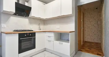 Apartamento 3 habitaciones en Minsk, Belarús