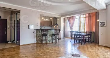 Mieszkanie 3 pokoi w Evenkiysky Rayon, Rosja