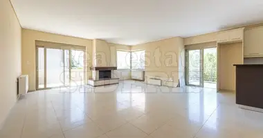 Dom 5 pokojów w Loutraki Perachora Agioi Theodoroi Municipality, Grecja