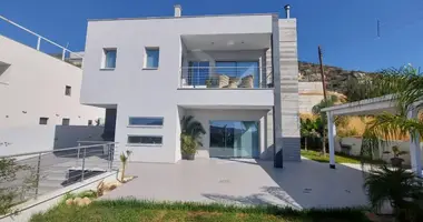 Haus 4 Schlafzimmer in Palodeia, Zypern