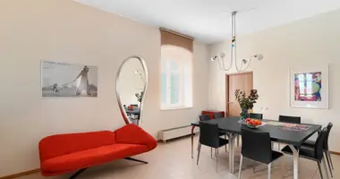 Casa en Jeziory Male, Polonia