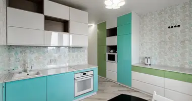 3 room apartment in Kopishche, Belarus