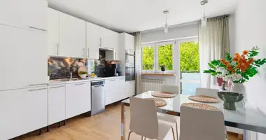 Apartamento 3 habitaciones en Varsovia, Polonia
