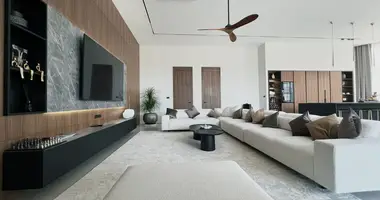 Villa 3 chambres dans Si Sunthon, Thaïlande