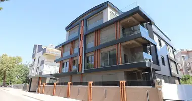 Wohnung 3 zimmer in Muratpasa, Türkei