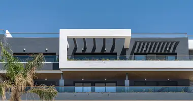 Wohnung 2 Schlafzimmer in Torrevieja, Spanien