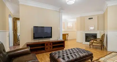 4 bedroom apartment in Minsk, Belarus