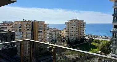 Appartement 2 chambres dans Mahmutlar, Turquie