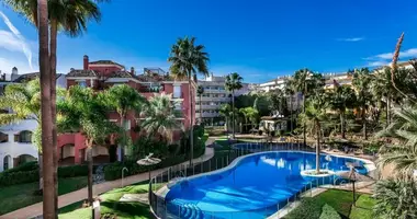 Duplex 3 bedrooms in Marbella, Spain