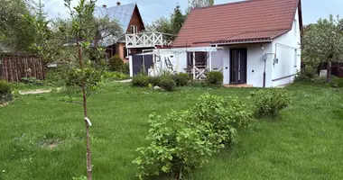 Casa en Papiarnianski sielski Saviet, Belarús
