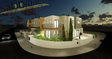 Room 3 rooms in Latsia, Cyprus