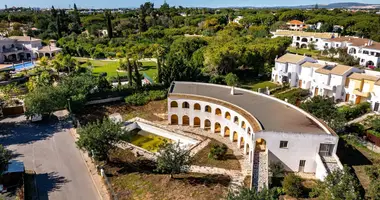 Boutique 365 m² dans Portugal